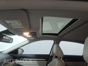 2020 Nissan Altima Platinum - miniatura 17