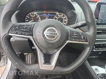 2020 Nissan Altima S – miniatura 10