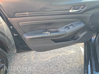 2020 Nissan Altima S – miniatura 9