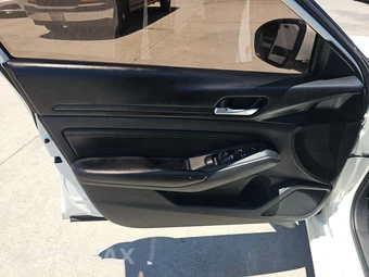 2020 Nissan Altima S - miniatura 9