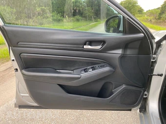 2020 Nissan Altima S - miniatura 14