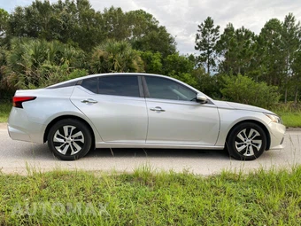 2020 Nissan Altima S - miniatura 5