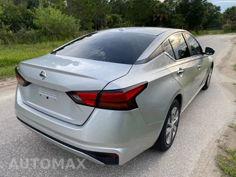 2020 Nissan Altima S - miniatura 6