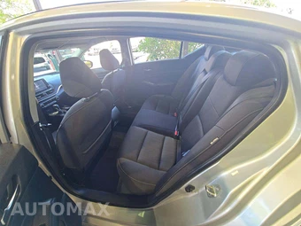 2020 Nissan Altima S – miniatura 13
