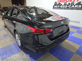 2020 Nissan Altima S - miniatura 2