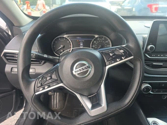 2020 Nissan Altima S – miniatura 10