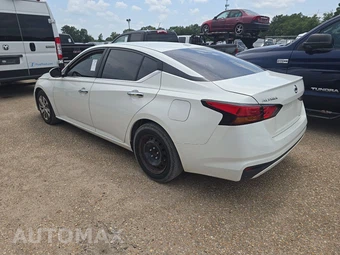 2020 Nissan Altima S – miniatura 6