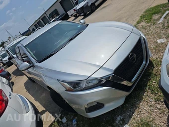 2020 Nissan Altima S – miniatura 4