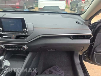 2020 Nissan Altima S – miniatura 16