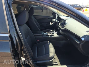 2020 Nissan Altima S – miniatura 8
