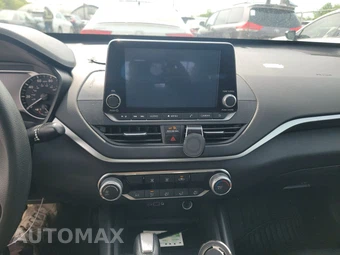 2020 Nissan Altima S – miniatura 11