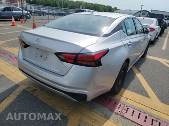 2020 Nissan Altima S – miniatura 4