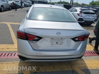 2020 Nissan Altima S – miniatura 5