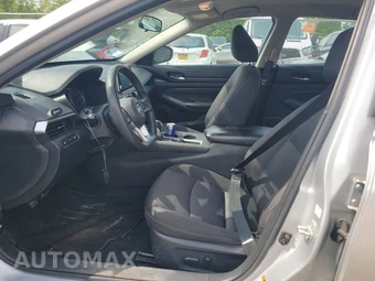 2020 Nissan Altima S – miniatura 7