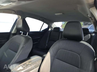 2020 Nissan Altima S – miniatura 11
