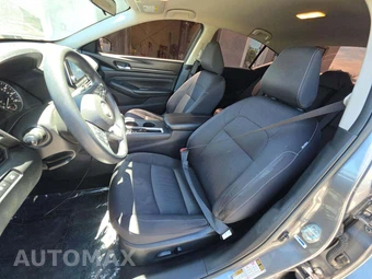 2020 Nissan Altima S – miniatura 3