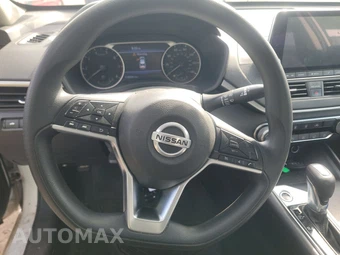 2020 Nissan Altima S – miniatura 10