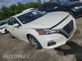 2020 Nissan Altima S – miniatura 3
