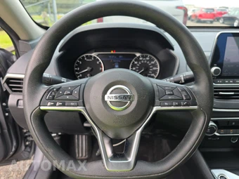2020 Nissan Altima S – miniatura 10