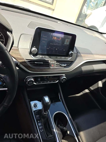 2020 Nissan Altima SL - miniatura 10