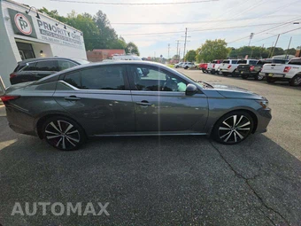 2020 Nissan Altima SR - miniatura 4