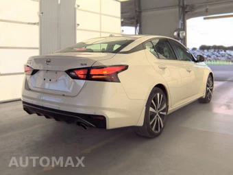 2020 Nissan Altima SR - miniatura 4