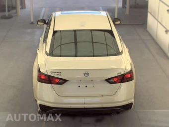 2020 Nissan Altima SR - miniatura 5