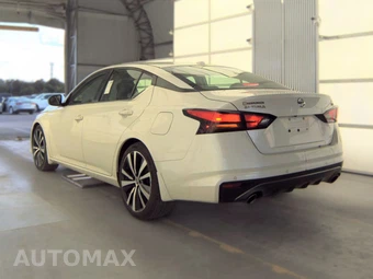 2020 Nissan Altima SR - miniatura 6