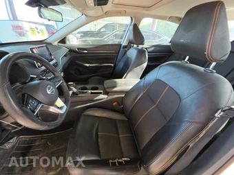 2020 Nissan Altima SR - miniatura 7