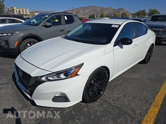 2020 Nissan Altima SR