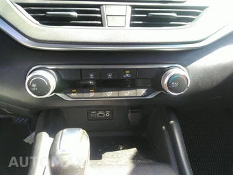 2020 Nissan Altima SR – miniatura 19