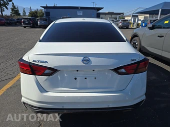 2020 Nissan Altima SR – miniatura 5