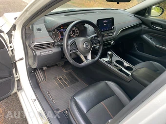 2020 Nissan Altima SR - miniatura 16