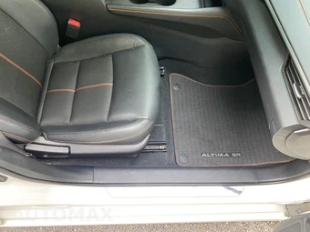 2020 Nissan Altima SR - miniatura 29
