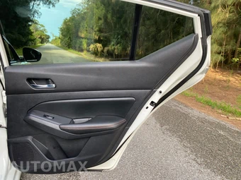 2020 Nissan Altima SR - miniatura 30