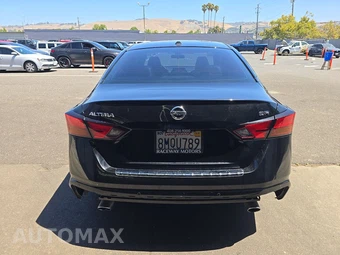 2020 Nissan Altima SR - miniatura 5