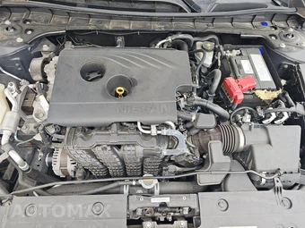 2020 Nissan Altima SR – miniatura 13