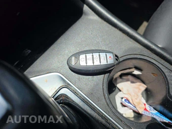 2020 Nissan Altima SR – miniatura 5