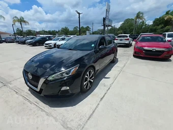 2020 Nissan Altima SR
