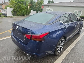 2020 Nissan Altima SR - miniatura 4