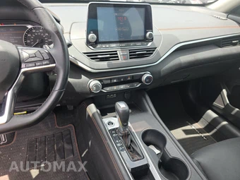 2020 Nissan Altima SR - miniatura 11