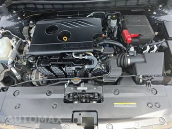 2020 Nissan Altima SR - miniatura 15