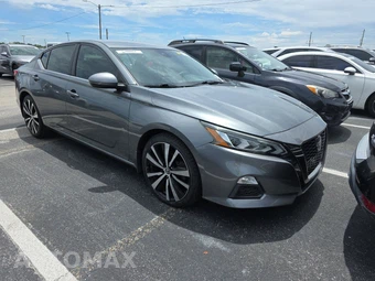 2020 Nissan Altima SR - miniatura 3