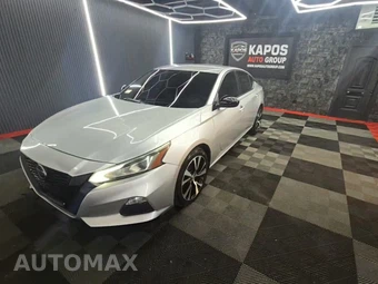 2020 Nissan Altima SR