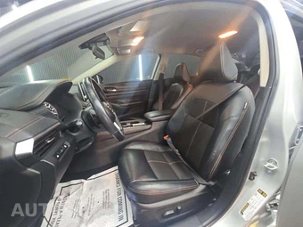 2020 Nissan Altima SR – miniatura 3
