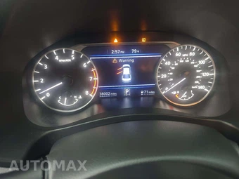 2020 Nissan Altima SR – miniatura 6