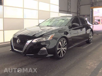 2020 Nissan Altima SR