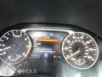 2020 Nissan Altima SR - miniatura 12