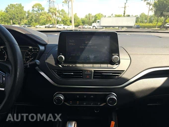2020 Nissan Altima SR - miniatura 7