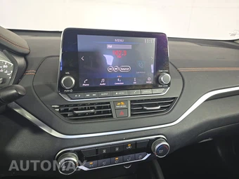 2020 Nissan Altima SR – miniatura 11